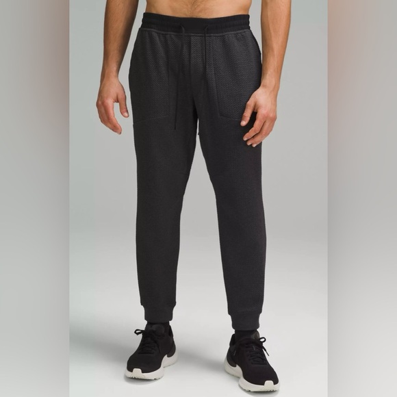 Lululemon Men's Black At Ease Jogger Pants - Picture 1 of 6